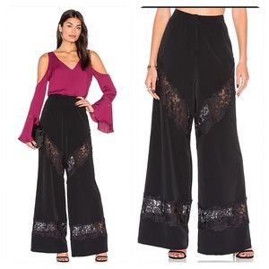 MAJORELLE Amanda Pant in Black